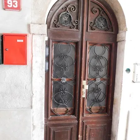 Free Terrace شقة بيران