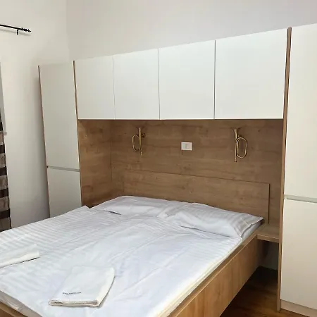 Apartment Free Terrace