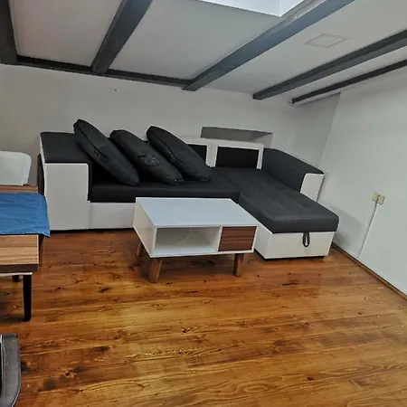 Free Terrace Apartment *