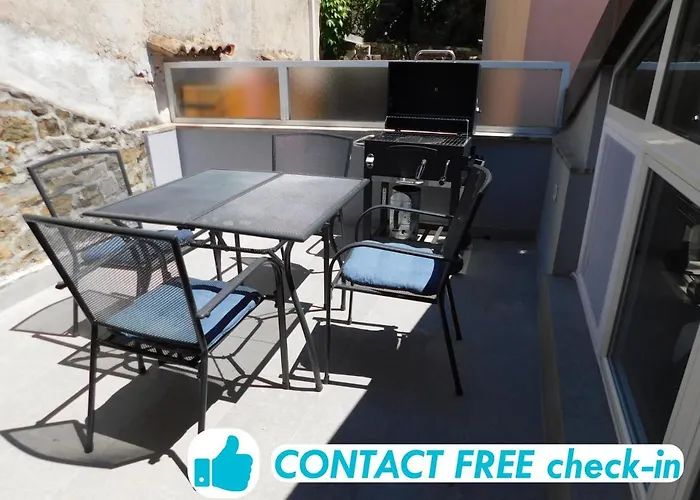 Διαμέρισμα Free Terrace